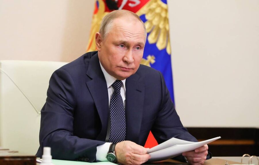 Владимир Путин поздравил костромичей с Днем Победы