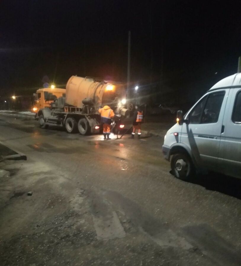В Костроме за ночь вылили 40 тонн асфальта