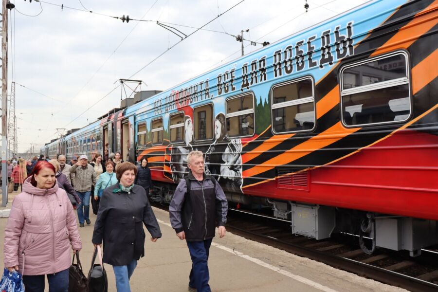 Уникальный поезд прибыл в Кострому