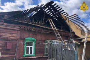 Почти сто пожаров произошло в майские праздники в Костромской области: погиб ребенок