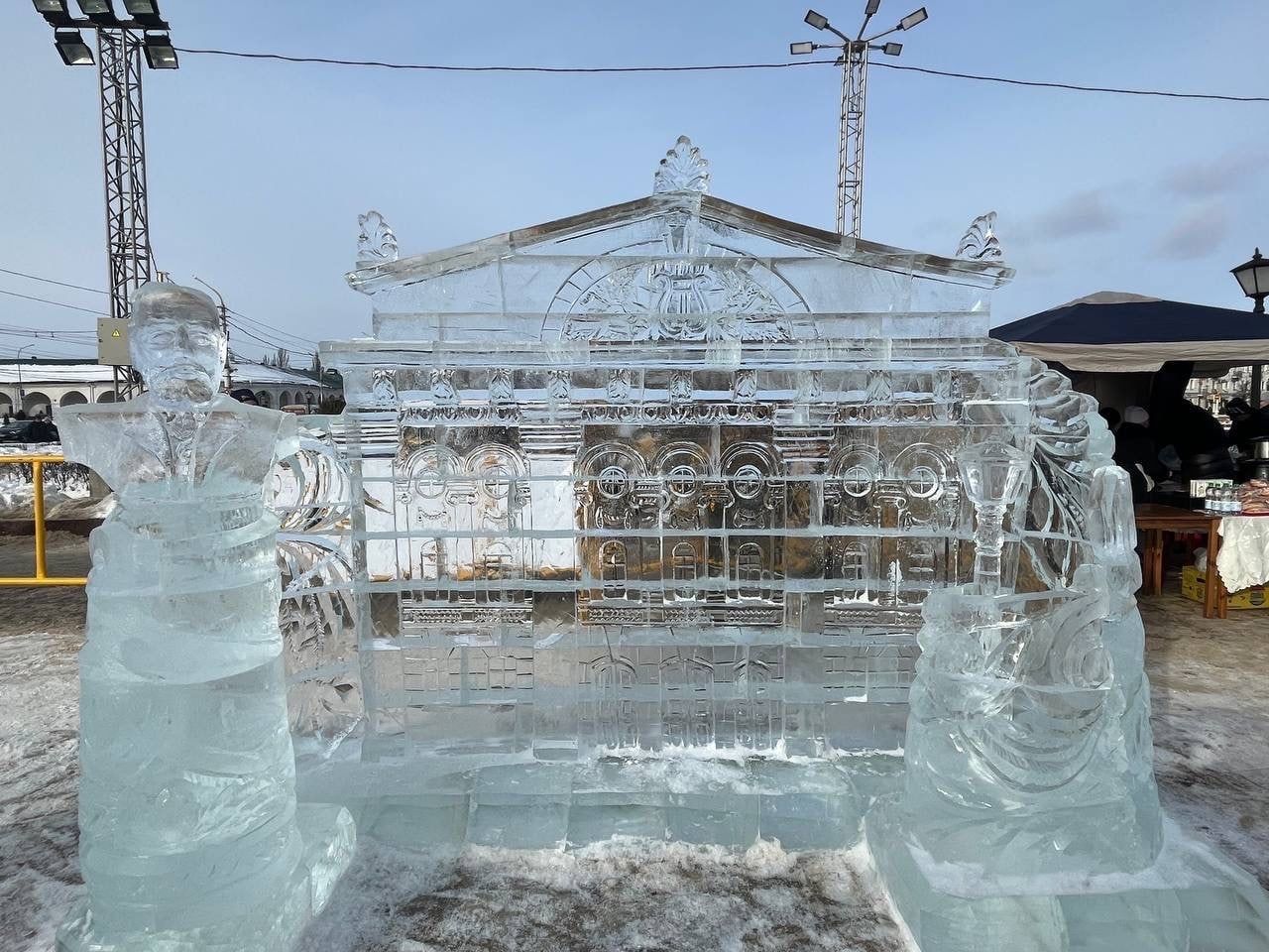 Красота: победителей фестиваля ледовых скульптур объявили в Костроме