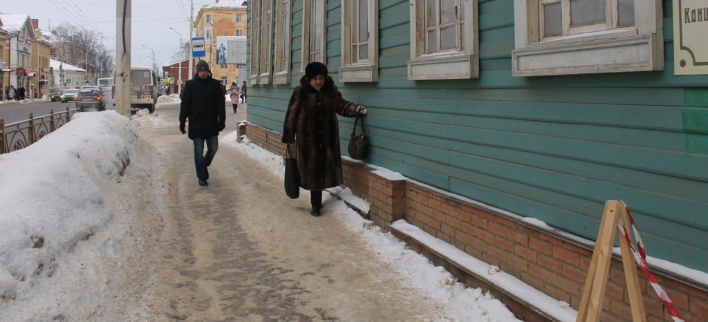 Костромским чиновникам опять врезали за плохую уборку снега