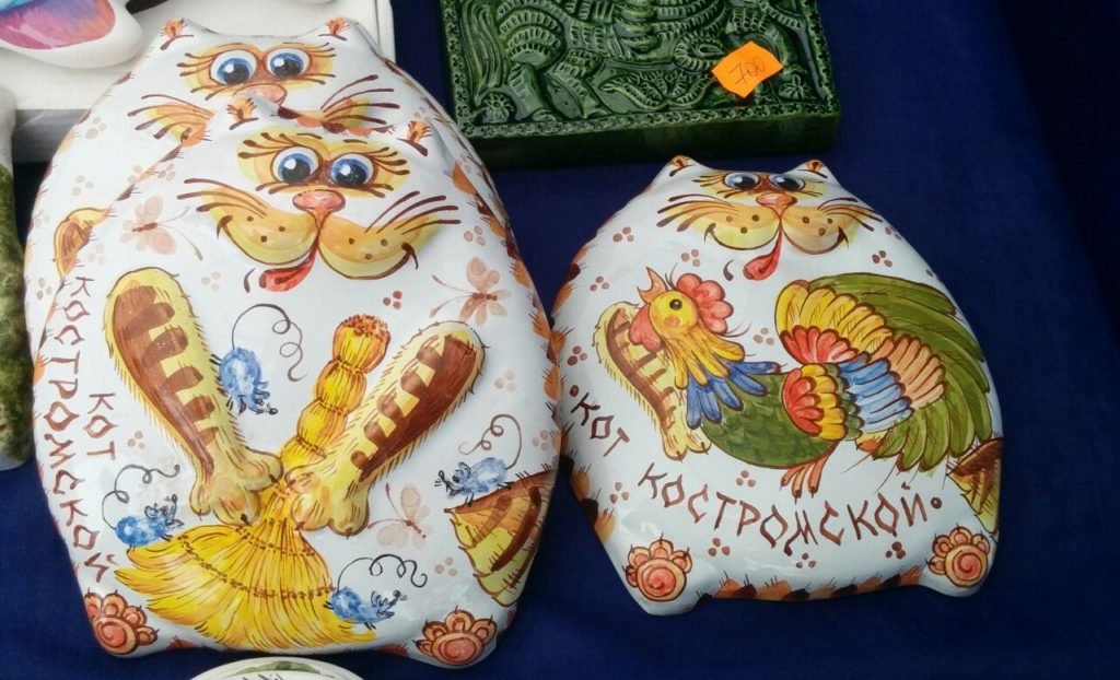 Модные костромские коты вызвали фурор у туристов