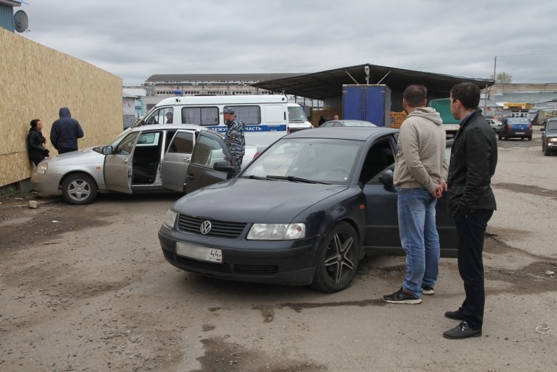 Банда преступников подстерегала костромских пенсионеров у магазинов эконом-класса