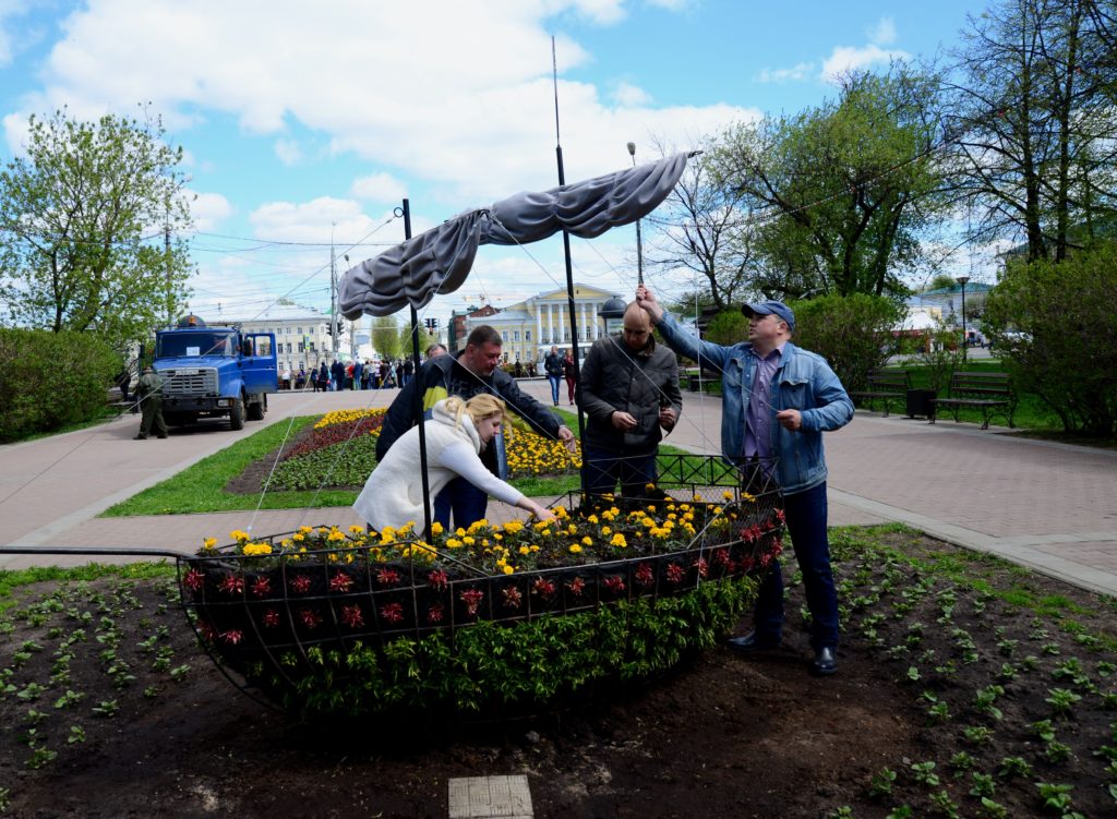 «ЦВЕТИКИ-ЦВЕТОЧКИ: где в Костроме сделали цветники? Самые позитивные фото