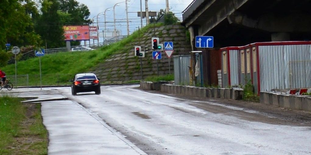 Костромским водителям снова разрешили ездить по улице Лесной