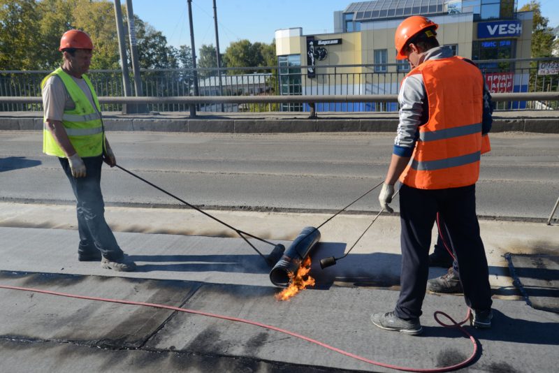 На мосту через Волгу закончили бетонные работы