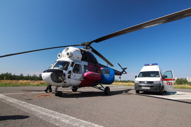 На помощь многодетной семье, пострадавшей в пожаре, отправлен вертолет санавиации