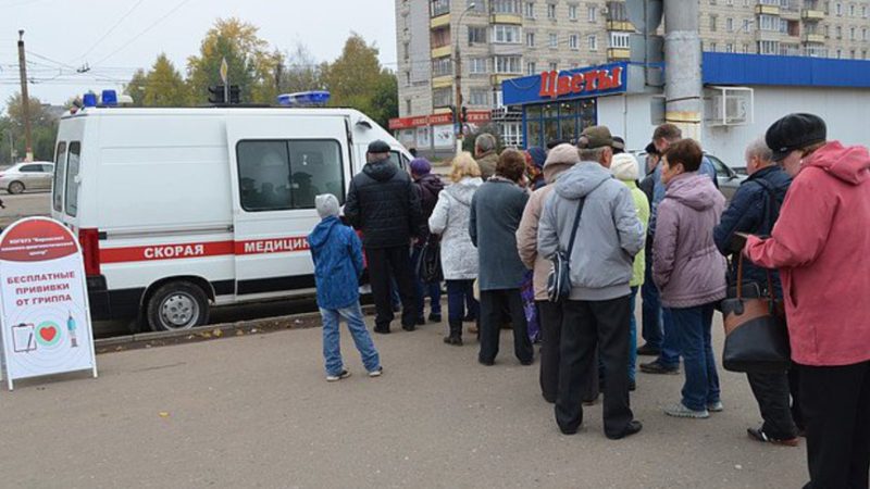 Костромичам сделают бесплатные прививки от гриппа у крупнейших ТЦ города