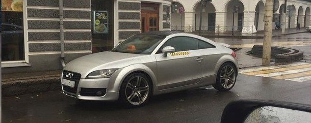 Костромские «такси» «Lexus», «Infiniti», «Toyota Land Cruiser» заставят платить по 100 тысяч рублей