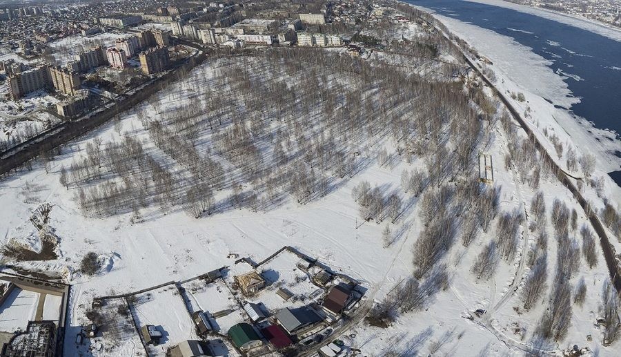 Новый парк в «Заволжье» опять грозит скандалом