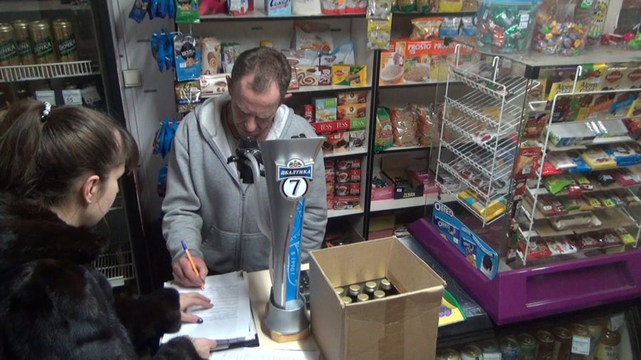 Преступную суть костромского магазина выдали сотни разбросанных фунфыриков