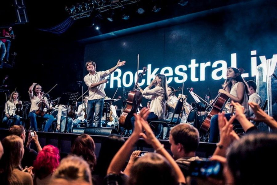 «RockestraLive» в Костроме: музыканты играли локтями, а зрители стояли на коленях