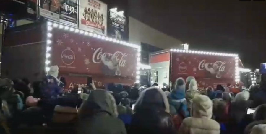Костромичи раскритиковали караван Coca Cola из-за шокирующего поступка Санты
