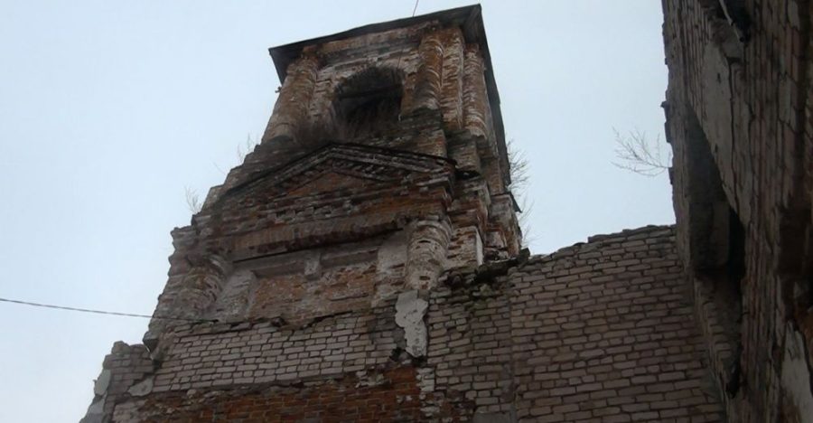 Под Костромой восстанавливают храм, который пытались продать с аукциона