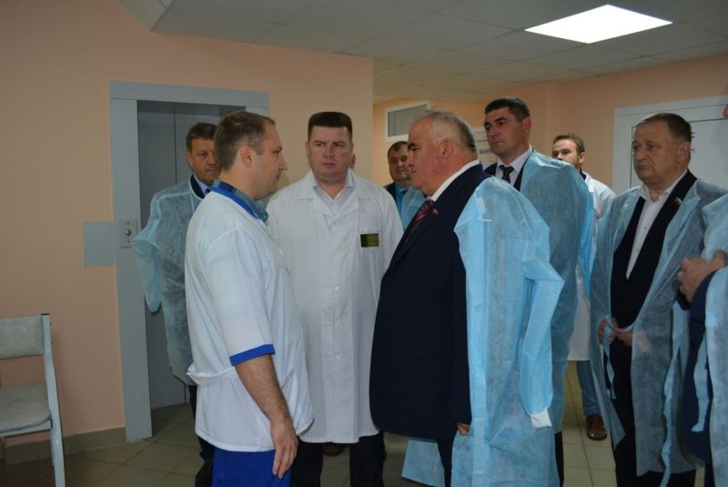Сергей Ситников лично поедет за новыми врачами в Ярославль