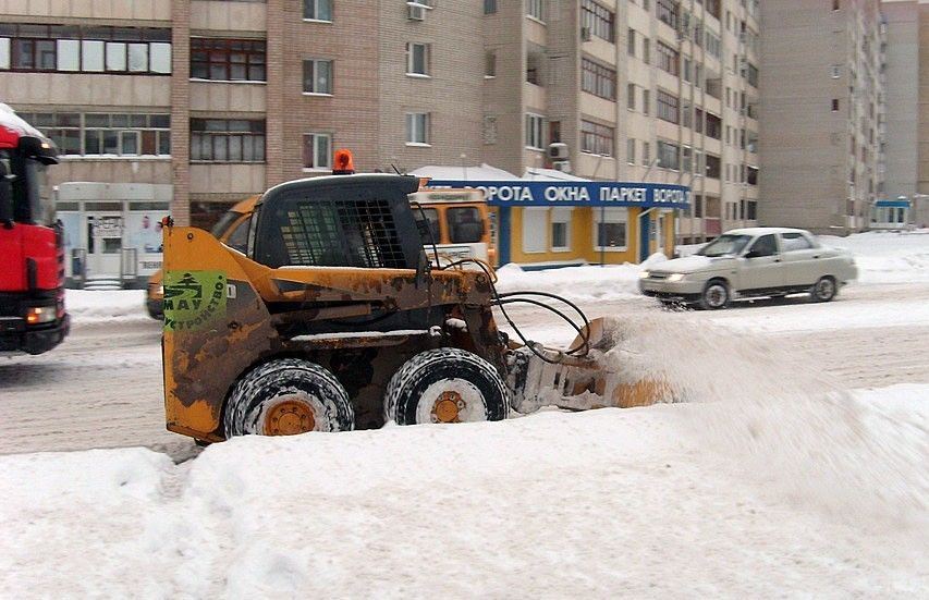 Костроме для борьбы со снегом не хватает машин: почему?