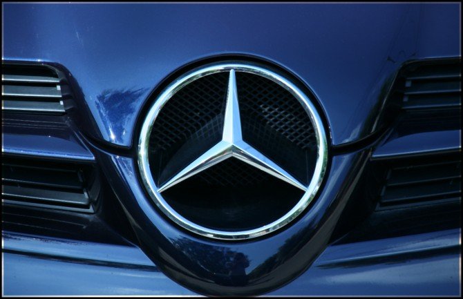 Mercedes костромички арестовали, пока она была на фитнесе