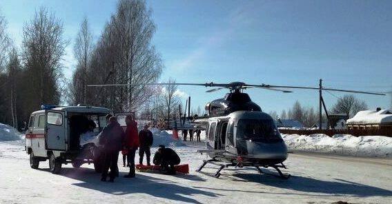 Вертолет прилетел за раненым пешеходом в костромскую глубинку