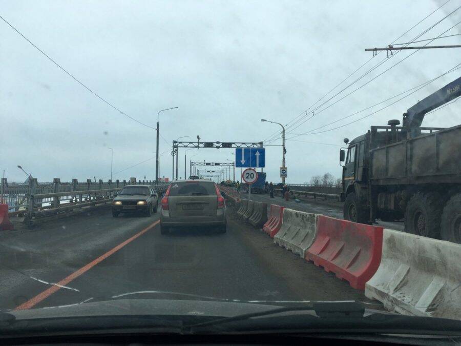 ПРИЕХАЛИ: как в Костроме перекрывали мост