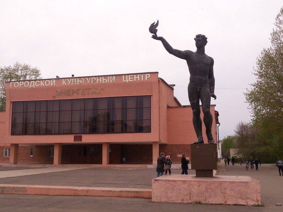 Голый Прометей в Волгореченске вызвал дикий скандал