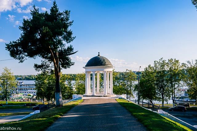 7,5 миллионов рублей выделено на ремонт беседки Островского