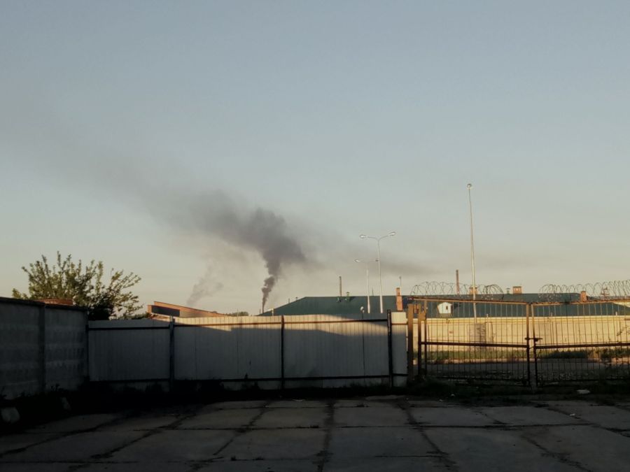 Закрыт заводик, который засыпал пеплом и гарью всю Индустриальную и Фанерник