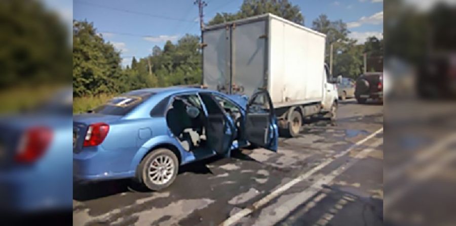 Водителя известного такси после ДТП обвинили в пьянстве