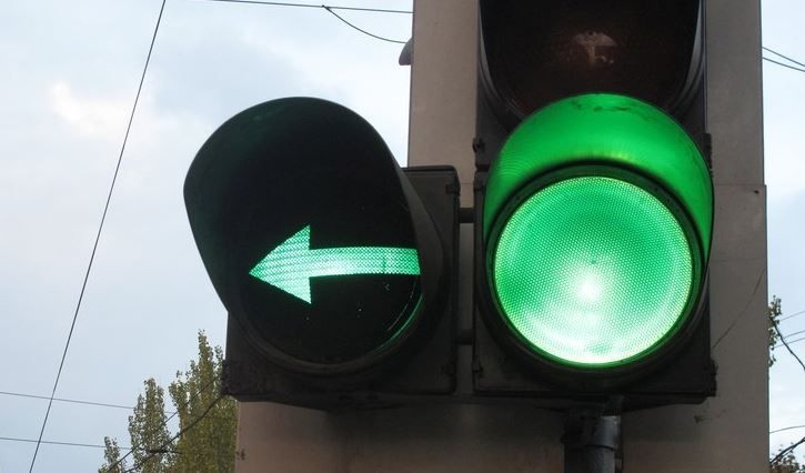 Светофор на перекрестке улиц Советской и Гагарина поменял режим работы