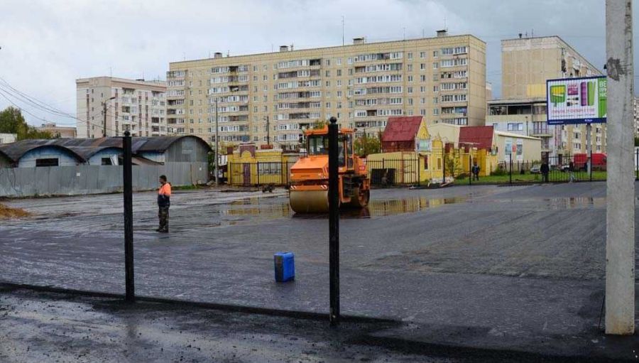 Самый скандальный рынок Костромы в Давыдовском начали сносить