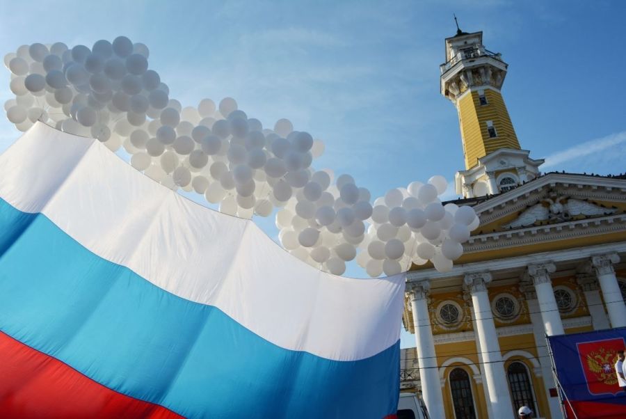 Площадь Сусанинскую раскрасят в триколор