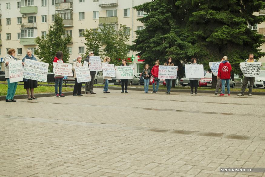 Экологи потребовали не строить мусорный полигон под Костромой