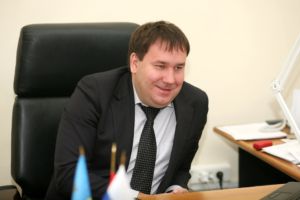 Костромичи пожелали экс-главе администрации Виктору Емцу не хрюкать в новом году