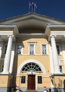Главу администрации убирают в Костроме