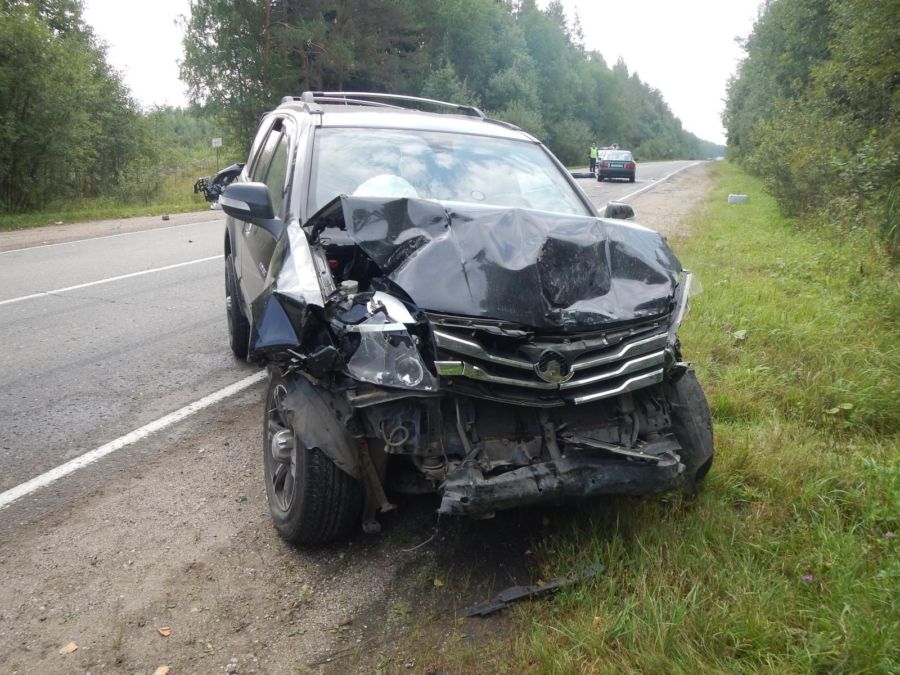 Семейная пара погибла на костромской трассе в  жуткой аварии