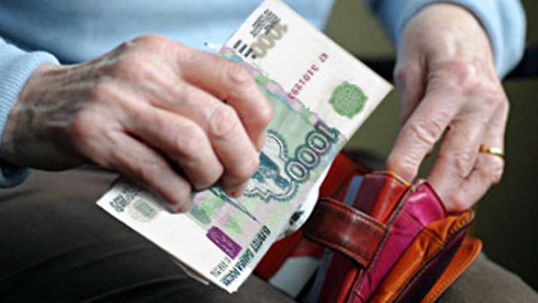 Костромские пенсионеры продолжают набивать карманы мошенников