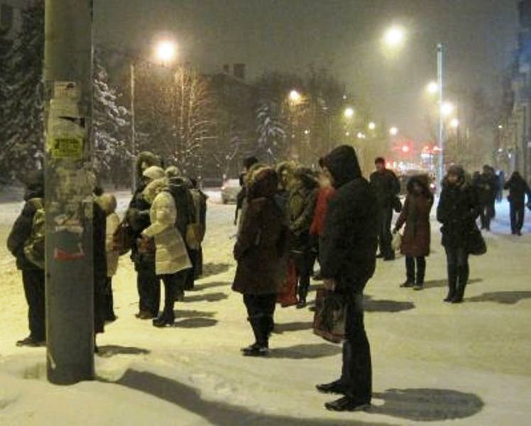 Костромич готов бесплатно возить продрогших пешеходов до Ребровки