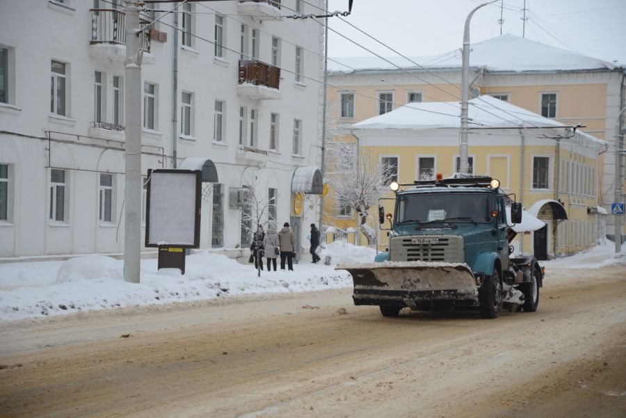 Снег идет: какие улицы чистят в Костроме?