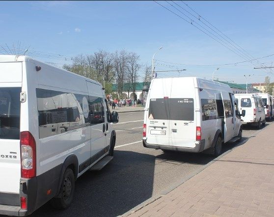 Водитель угрожал выбросить костромскую пенсионерку из маршрутки