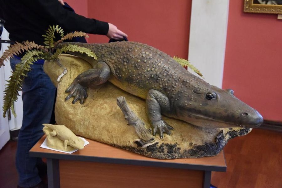 Страшный костромской динозавр в реальности напоминал Крокодила Гену