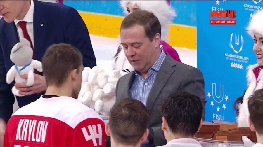 Костромич Иван Крылов получил золотую медаль из рук Дмитрия Медведева
