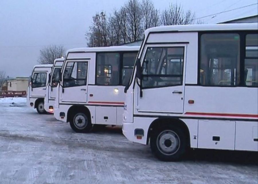 Водитель костромского автобуса сильно травмировал маму ребенка-инвалида
