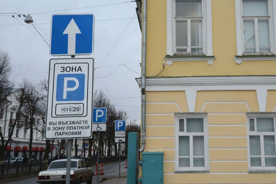 Число парковочных мест в центре Костромы увеличат на 30 процентов