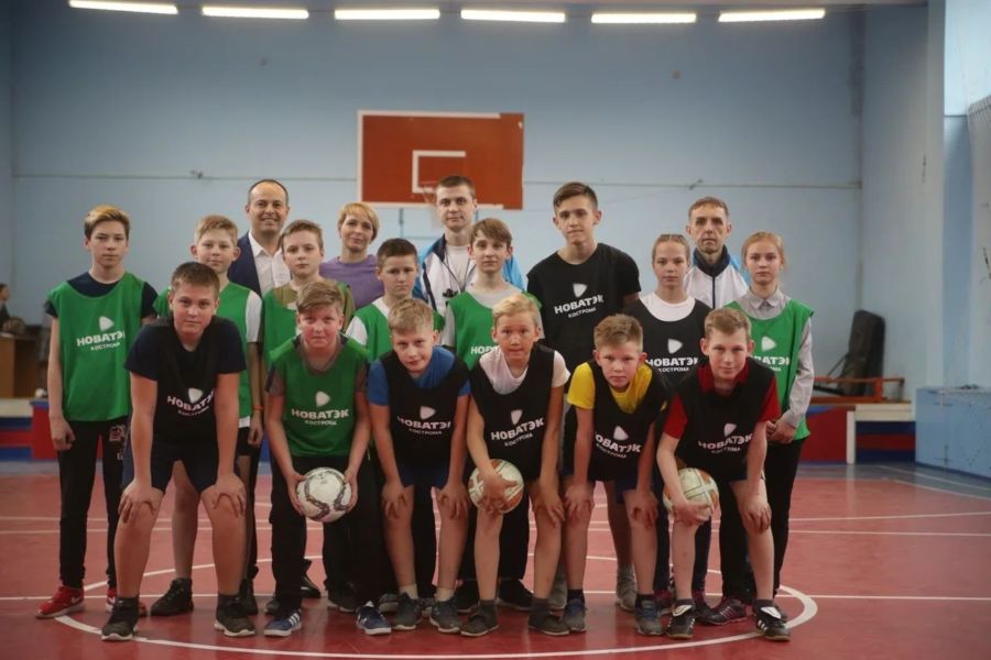В футболе даже девочки: мастер-классы от компании «НОВАТЭК-Кострома» пользуются все большей популярностью