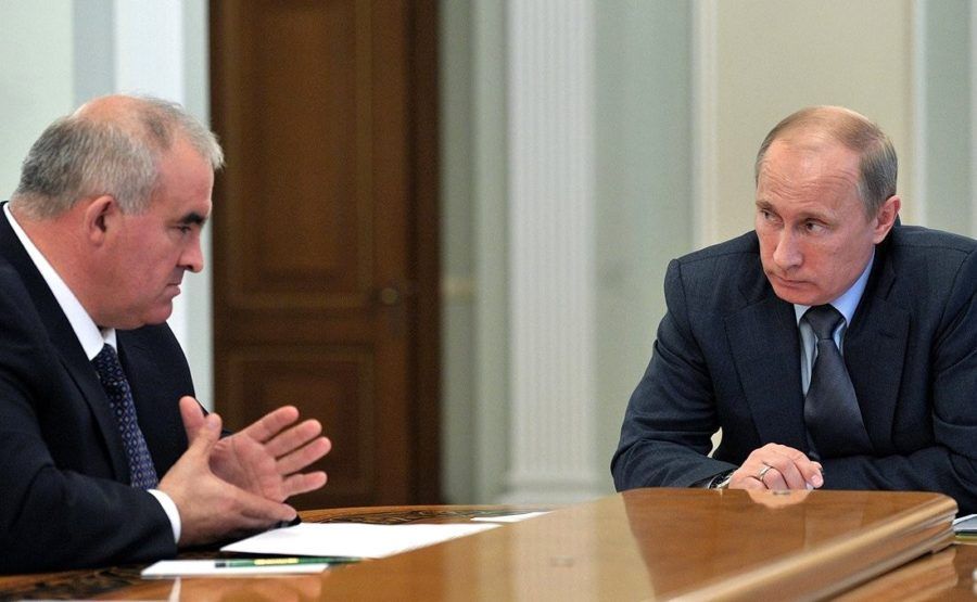 Эффективность губернатора Сергея Ситникова оценят по любви к Путину