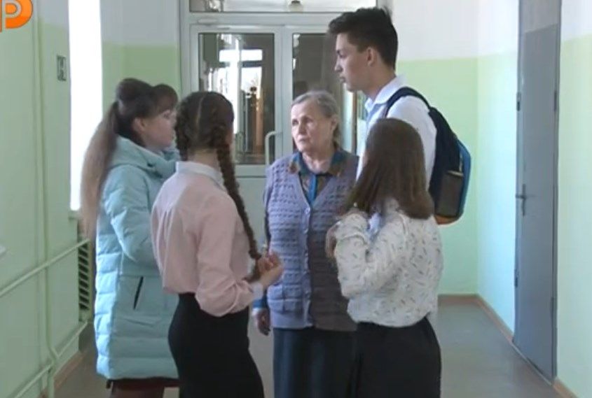 Костромские школьники спасли жизнь пенсионерке