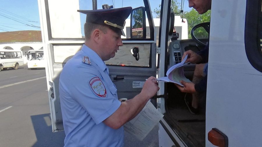 Автобусы проверили в Костроме: нарушения у половины