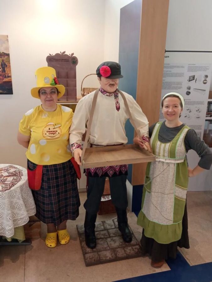 Музей сыра угостил вкуснятиной посетителей московского «Манежа»