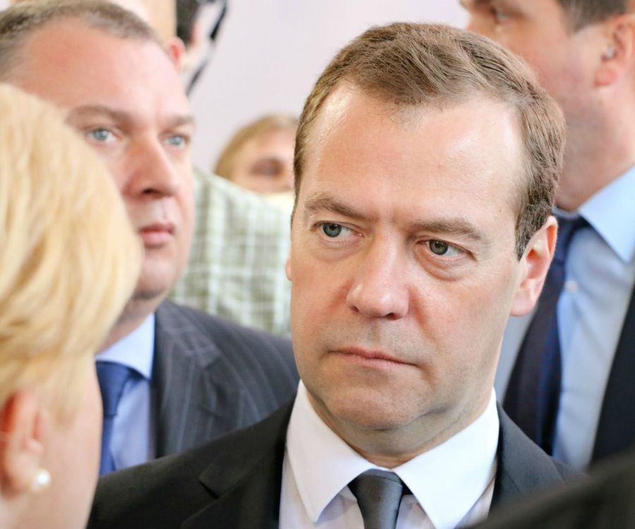 Дмитрий Медведев согласился отнимать машины у пьяных костромичей