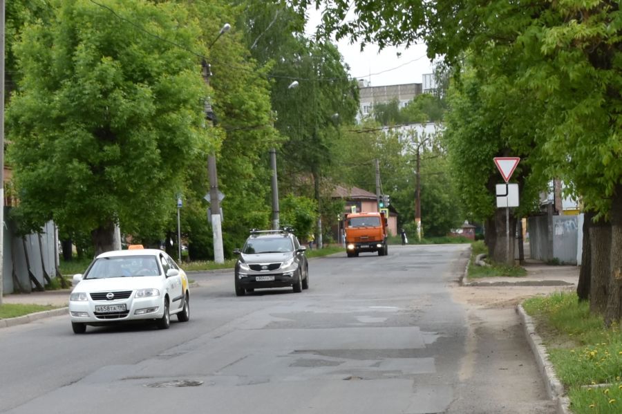 Во время ремонта сетей в Костроме изменится движение транспорта